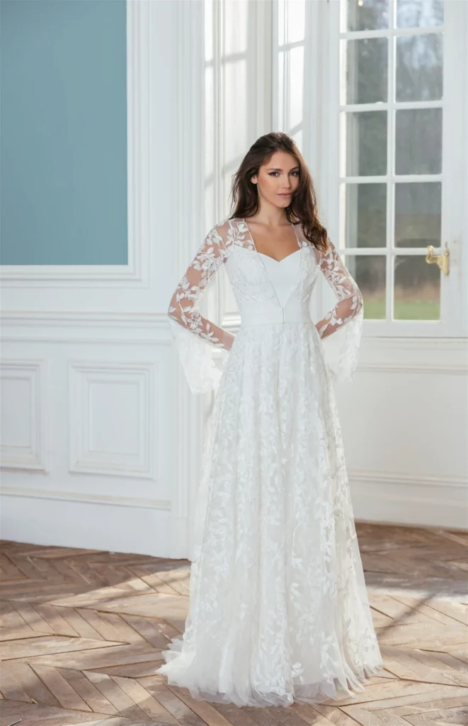 Robes de mariee Pronuptia by Nicolas Fafiotte Pret a Aimer Robes de Mariee Soiree et Costumes Bethune Bruay Lens Arras Lille