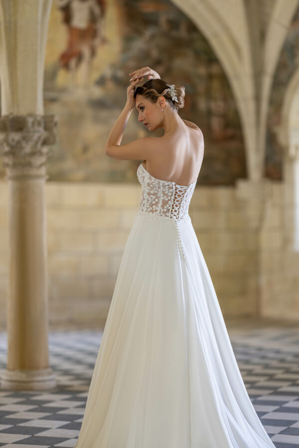 BEL22637 (2)