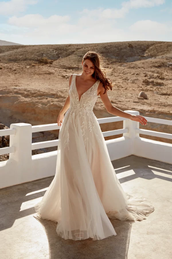 11373 Noemie FF 2025 RL Adore Justin Alexander 1