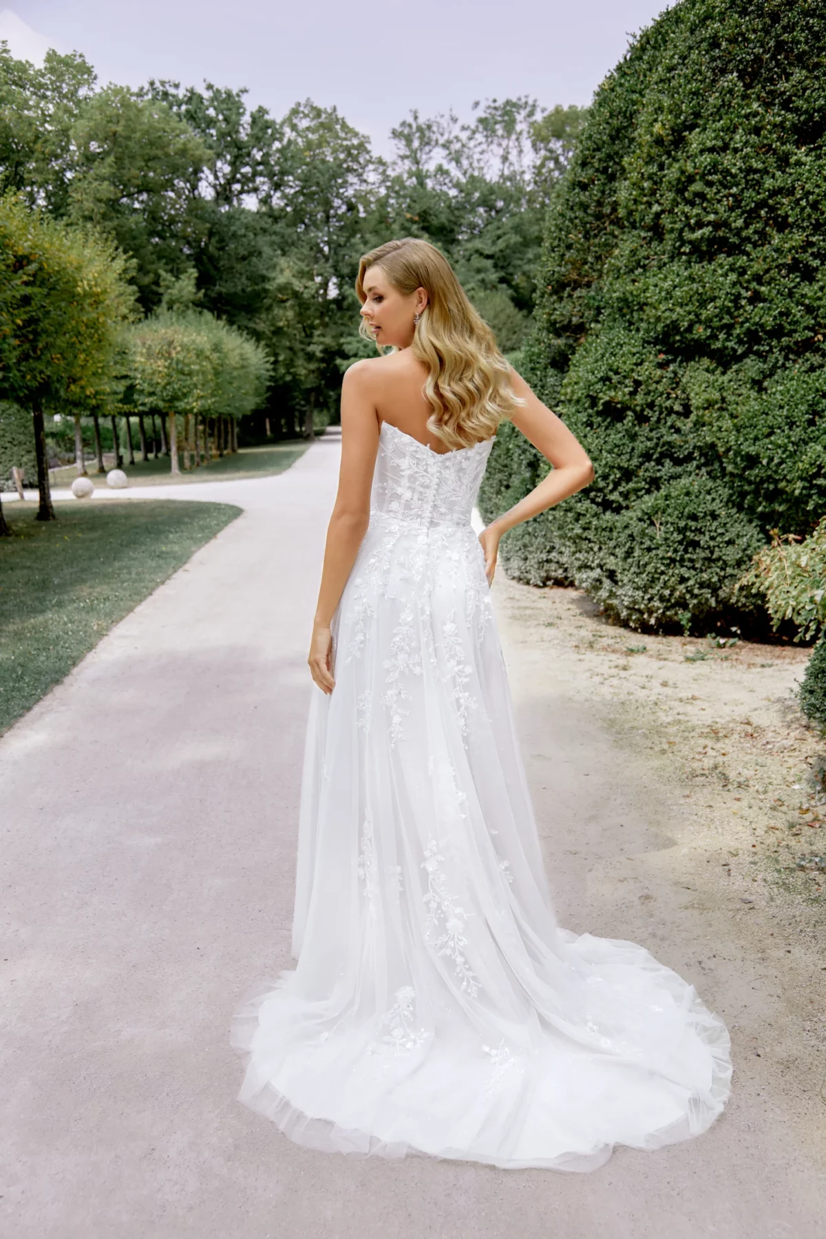 44526 FB Sincerity Bridal 2