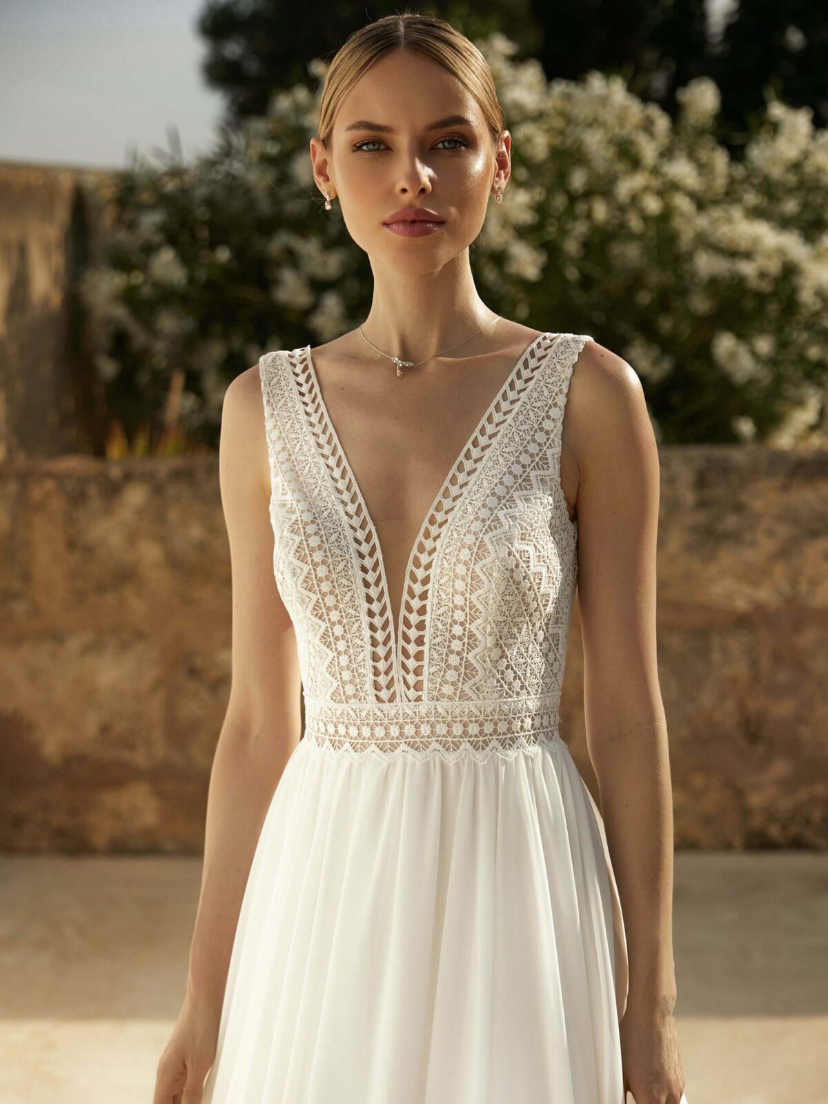 bianco evento bridal dress miley 3