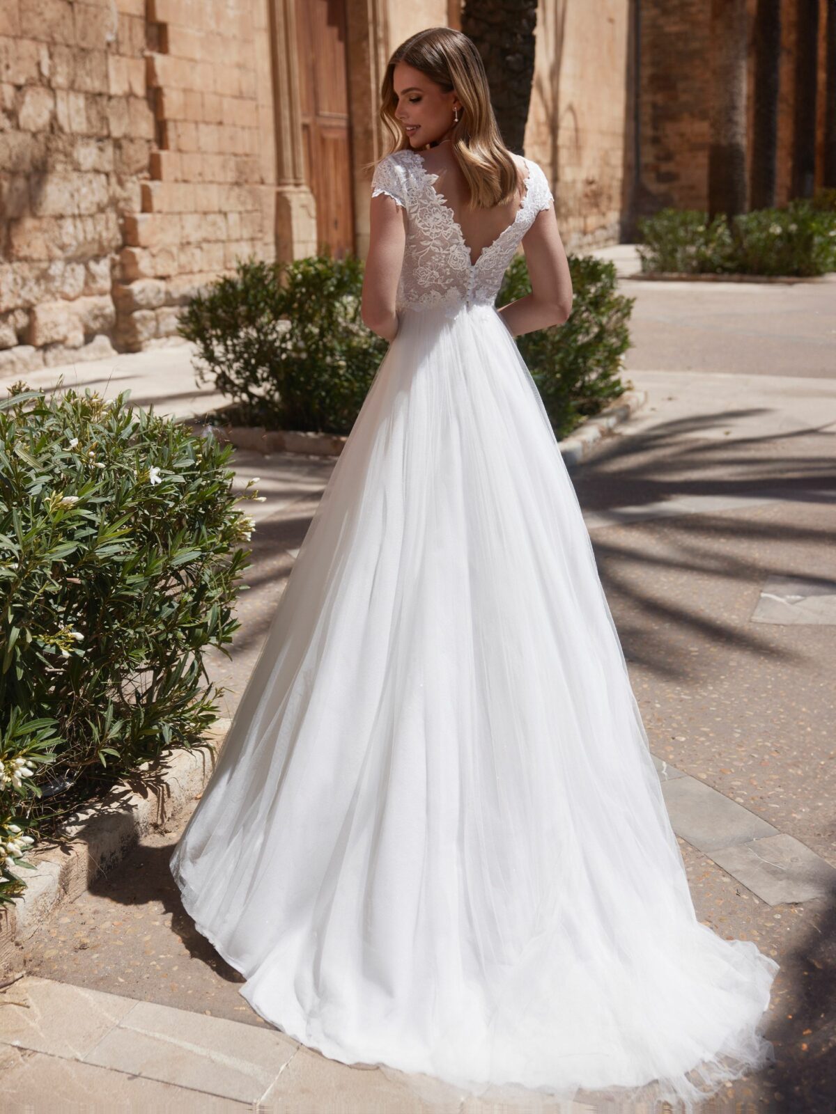 bianco evento bridal dress uriel 2