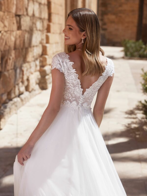 bianco evento bridal dress uriel 4