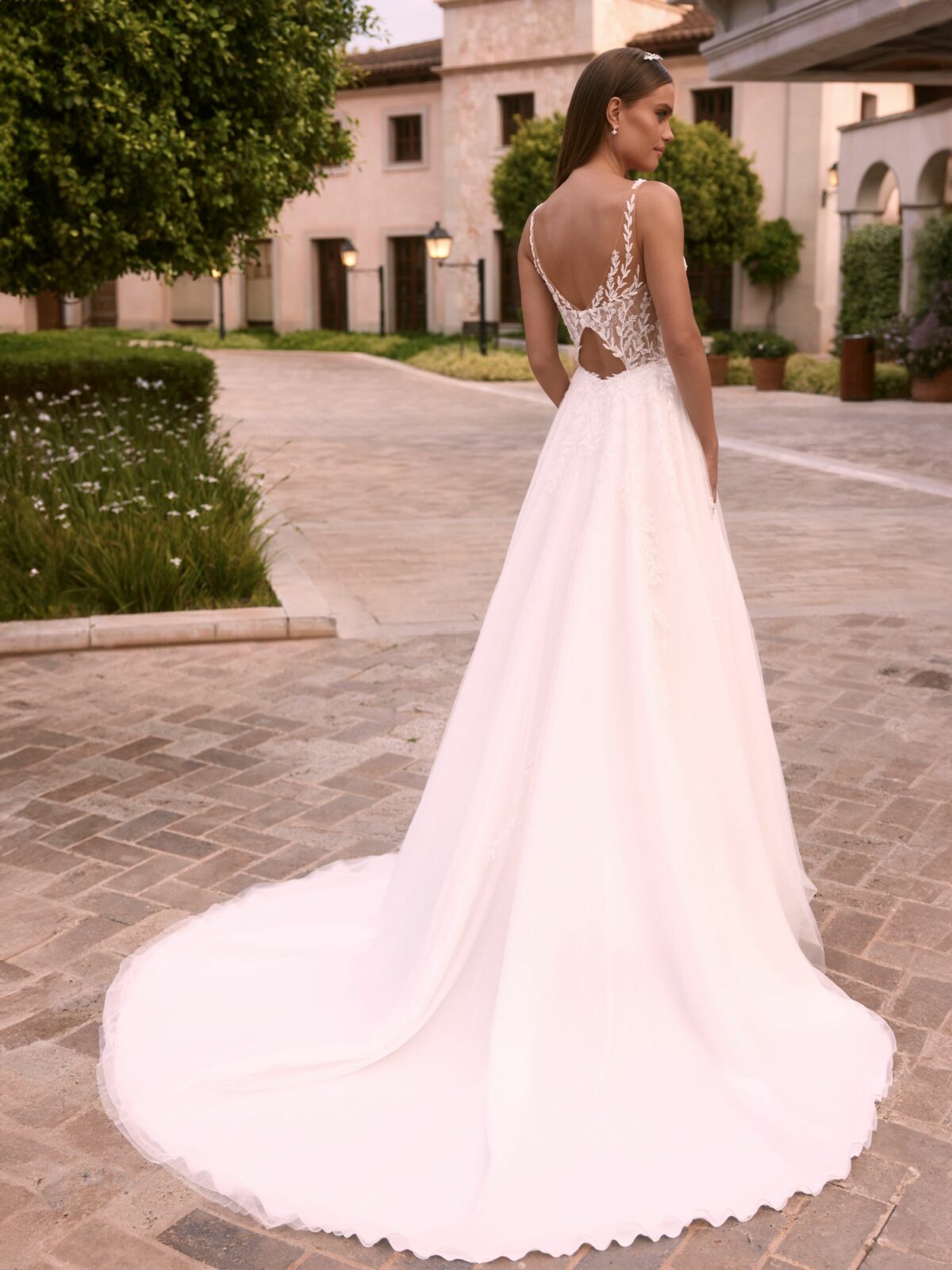 bianco evento limited dress lerodea 1